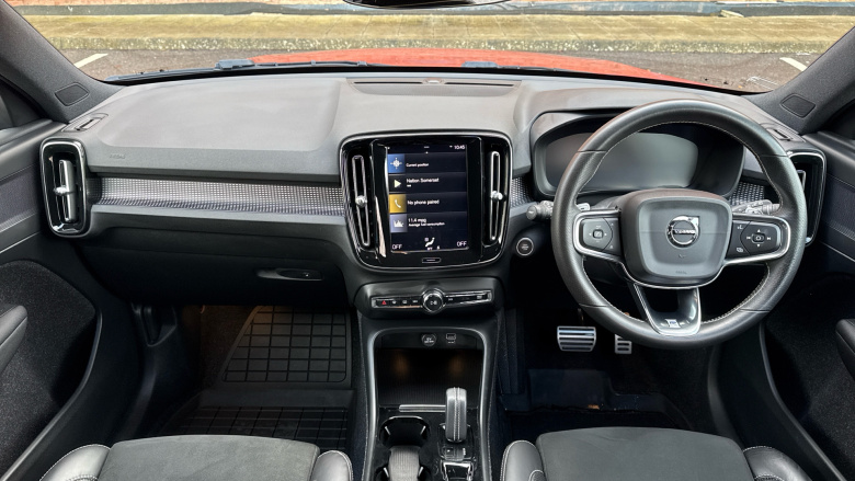 Volvo Xc40 2.0 T5 R DESIGN 5dr AWD Geartronic Petrol Estate